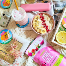 Load image into Gallery viewer, Pink Kiss - Superfood Latte
